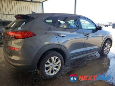Trzecie zdjęcie samochodu z tyłu: 2021 HYUNDAI TUCSON SE VIN:KM8J23A46MU383308 - miniatura