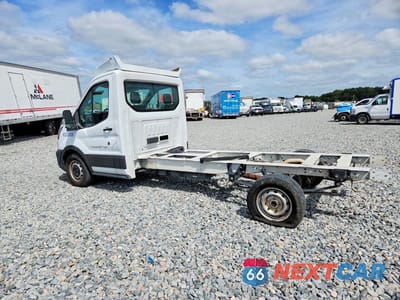 Drugie zdjęcie samochodu z przodu: 2020 FORD TRANSIT TRUCK CAB AND CHASSIS VIN:1FDBW5Z80LKB11472 - miniatura