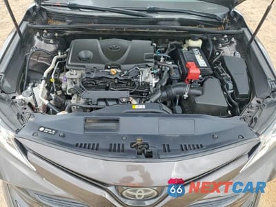 Zdjęcie 11 z 12 samochodu: 2018 TOYOTA CAMRY LE VIN:4T1B11HK7JU063913 - miniatura