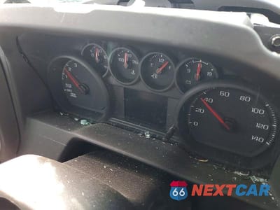 Zdjęcie 9 z 12 samochodu: 2024 CHEVROLET SILVERADO K1500 VIN:3GCUDAED0RG209075 - miniatura