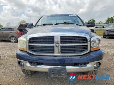 Piąte zdjęcie samochodu w środku: 2006 DODGE RAM 3500 ST VIN:3D7LX38CX6G253555 - miniatura