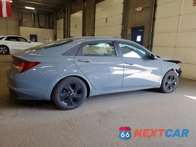 Trzecie zdjęcie samochodu z tyłu: 2022 HYUNDAI ELANTRA SEL VIN:KMHLS4AG1NU335841 - miniatura