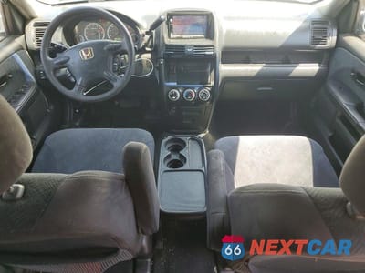 Zdjęcie 8 z 12 samochodu: 2005 HONDA CR-V EX VIN:SHSRD78855U331589 - miniatura
