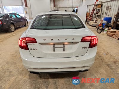 Zdjęcie 6 z 11 samochodu: 2017 VOLVO S60 PREMIER VIN:LYV402HK5HB129370 - miniatura