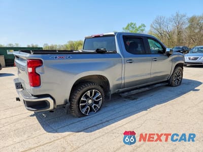 Trzecie zdjęcie samochodu z tyłu: 2024 CHEVROLET SILVERADO K1500 LT-L VIN:1GCPDKEK1RZ169400 - miniatura