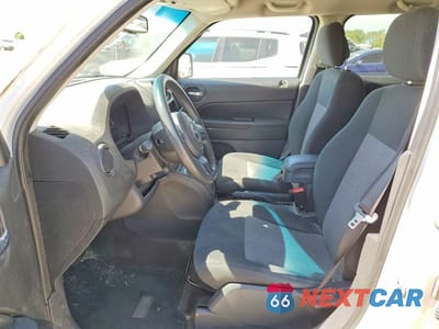 Zdjęcie 7 z 13 samochodu: 2014 JEEP PATRIOT SPORT VIN:1C4NJRBB4ED817168 - miniatura