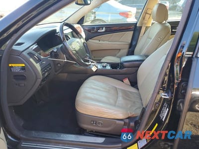 Zdjęcie 7 z 12 samochodu: 2012 HYUNDAI EQUUS SIGNATURE VIN:KMHGH4JH2CU052483 - miniatura
