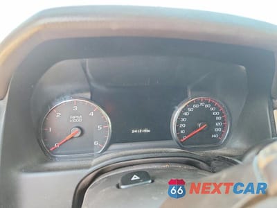 Zdjęcie 9 z 12 samochodu: 2016 GMC YUKON XL DENALI VIN:1GKS2HKJ0GR102481 - miniatura