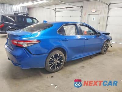 Trzecie zdjęcie samochodu z tyłu: 2019 TOYOTA CAMRY SE VIN:4T1B11HK8KU242348 - miniatura