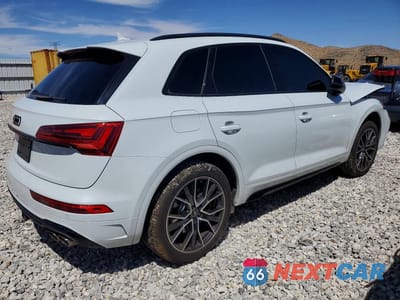 Trzecie zdjęcie samochodu z tyłu: 2022 AUDI SQ5 PREMIUM PLUS VIN:WA1B4AFYXN2039054 - miniatura