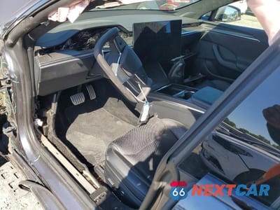 Zdjęcie 8 z 12 samochodu: 2023 TESLA MODEL S VIN:5YJSA1E68PF499666 - miniatura