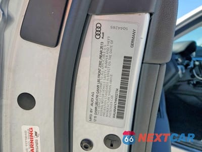 Zdjęcie 12 z 12 samochodu: 2017 AUDI A4 PREMIUM VIN:WAUANAF47HN002734 - miniatura