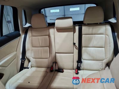 Zdjęcie 10 z 14 samochodu: 2013 VOLKSWAGEN TIGUAN S VIN:WVGBV7AX7DW536604 - miniatura