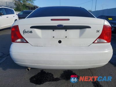 Zdjęcie 6 z 12 samochodu: 2001 FORD FOCUS SE VIN:1FAFP34P01W233332 - miniatura