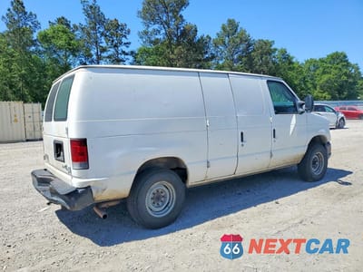 Trzecie zdjęcie samochodu z tyłu: 2011 FORD ECONOLINE E150 VAN VIN:1FTNE1EW0BDB31760 - miniatura