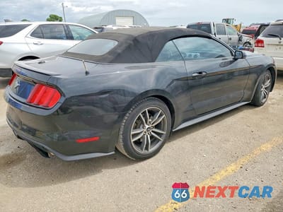 Trzecie zdjęcie samochodu z tyłu: 2016 FORD MUSTANG VIN:1FATP8UH0G5222113 - miniatura