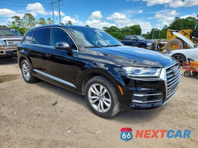Czwarte zdjęcie samochodu z boku: 2017 AUDI Q7 PREMIUM VIN:WA1AAAF77HD037265 - miniatura