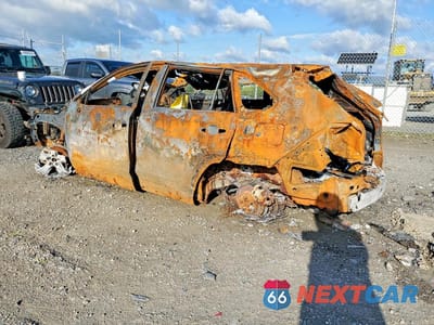 Drugie zdjęcie samochodu z przodu: 2021 TOYOTA RAV4 XLE VIN:2T3W1RFV1MW165457 - miniatura