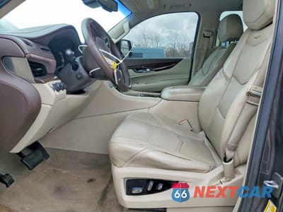Zdjęcie 7 z 13 samochodu: 2016 CADILLAC ESCALADE LUXURY VIN:1GYS4BKJ2GR397421 - miniatura