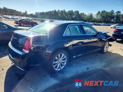 Trzecie zdjęcie samochodu z tyłu: 2017 CHRYSLER 300 LIMITED VIN:2C3CCARG7HH547269 - miniatura