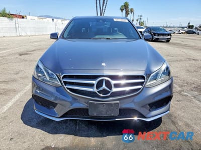Piąte zdjęcie samochodu w środku: 2016 MERCEDES-BENZ E 350 VIN:WDDHF5KB4GB213082 - miniatura