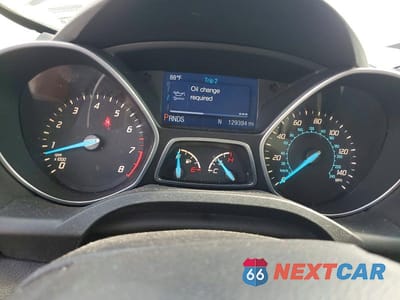 Zdjęcie 9 z 13 samochodu: 2014 FORD ESCAPE S VIN:1FMCU0F77EUB05085 - miniatura