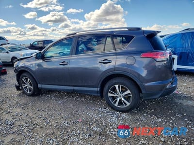 Drugie zdjęcie samochodu z przodu: 2018 TOYOTA RAV4 XLE VIN:2T3RFREV9JW703513 - miniatura