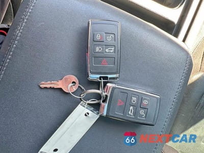 Zdjęcie 11 z 11 samochodu: 2021 LAND ROVER DEFENDER 110 SE VIN:SALEP7RU4M2047972 - miniatura