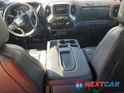 Zdjęcie 8 z 12 samochodu: 2019 CHEVROLET SILVERADO C1500 VIN:1GCRWAEH2KZ377728 - miniatura