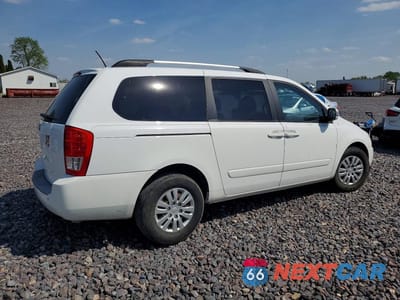 Trzecie zdjęcie samochodu z tyłu: 2011 KIA SEDONA LX VIN:KNDMG4C7XB6370109 - miniatura