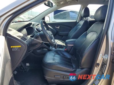 Zdjęcie 7 z 12 samochodu: 2013 HYUNDAI TUCSON LIMITED VIN:KM8JU3AC1DU766588 - miniatura