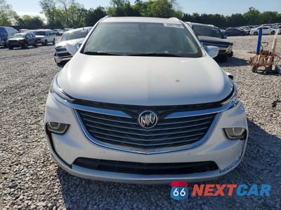 Piąte zdjęcie samochodu w środku: 2023 BUICK ENCLAVE PREMIUM VIN:5GAEVBKWXPJ124965 - miniatura