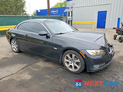 Czwarte zdjęcie samochodu z boku: 2009 BMW 335 I VIN:WBAWL73509P181636 - miniatura
