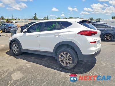 Drugie zdjęcie samochodu z przodu: 2021 HYUNDAI TUCSON SE VIN:KM8J23A48MU376702 - miniatura