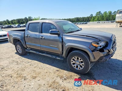 Czwarte zdjęcie samochodu z boku: 2017 TOYOTA TACOMA SR5 V6 VIN:5TFAZ5CN8HX022877 - miniatura