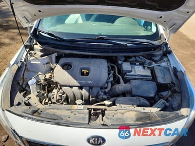 Zdjęcie 11 z 12 samochodu: 2018 KIA FORTE LX VIN:3KPFK4A75JE254898 - miniatura