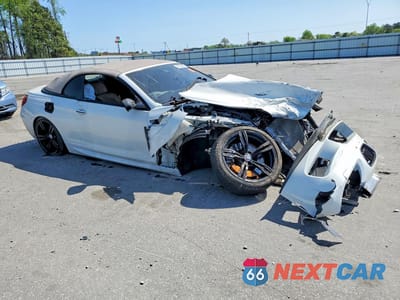 Czwarte zdjęcie samochodu z boku: 2013 BMW M6 VIN:WBSLZ9C52DC985753 - miniatura