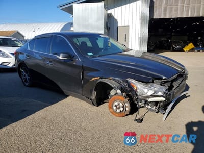 Czwarte zdjęcie samochodu z boku: 2015 INFINITI Q50 BASE VIN:JN1BV7AR5FM420034 - miniatura