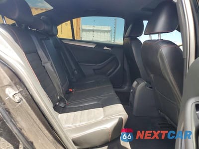 Zdjęcie 10 z 13 samochodu: 2013 VOLKSWAGEN JETTA GLI VIN:3VW4T7AJ0DM291916 - miniatura