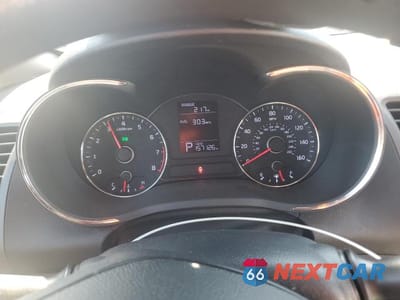Zdjęcie 9 z 12 samochodu: 2016 KIA FORTE LX VIN:KNAFK4A66G5604211 - miniatura