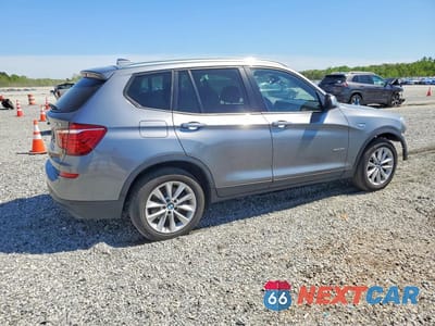 Trzecie zdjęcie samochodu z tyłu: 2017 BMW X3 SDRIVE28I VIN:5UXWZ7C59H0U45993 - miniatura