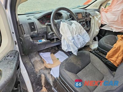 Zdjęcie 8 z 13 samochodu: 2018 RAM PROMASTER 2500 2500 HIGH VIN:3C6TRVDG5JE156381 - miniatura