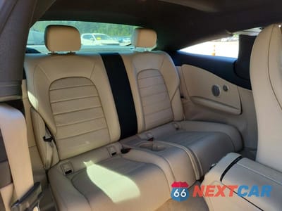 Zdjęcie 10 z 12 samochodu: 2019 MERCEDES-BENZ C 300 VIN:WDDWJ8DB5KF777085 - miniatura