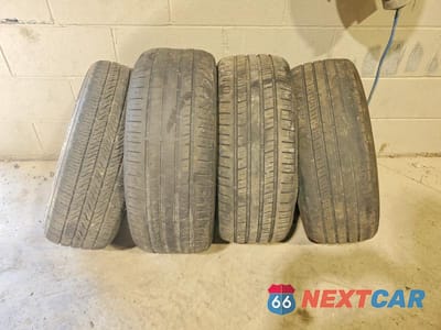 Zdjęcie 13 z 14 samochodu: 2012 CHEVROLET TRAVERSE LTZ VIN:1GNKVLED3CJ200366 - miniatura