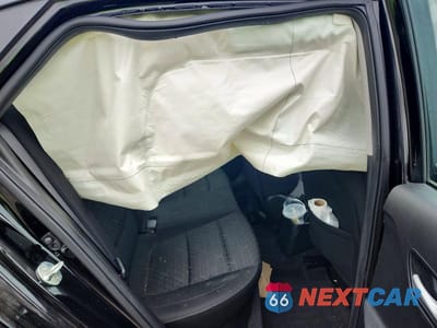 Zdjęcie 10 z 12 samochodu: 2021 KIA RIO VIN:3KPA24AD6ME406773 - miniatura