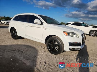 Czwarte zdjęcie samochodu z boku: 2009 AUDI Q7 TDI S-LINE VIN:WA1CM74L39D032259 - miniatura