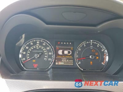 Zdjęcie 9 z 13 samochodu: 2011 JAGUAR XKR VIN:SAJWA4DC4BMB42905 - miniatura