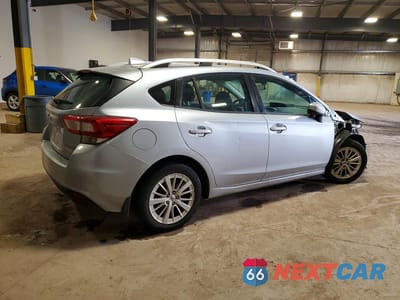 Trzecie zdjęcie samochodu z tyłu: 2017 SUBARU IMPREZA PREMIUM PLUS VIN:4S3GTAD63H3706044 - miniatura