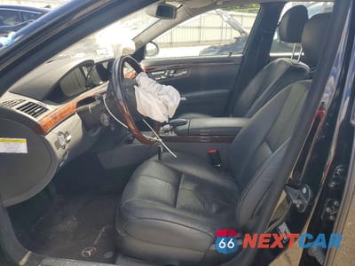 Zdjęcie 7 z 12 samochodu: 2007 MERCEDES-BENZ S 550 VIN:WDDNG71X67A051454 - miniatura