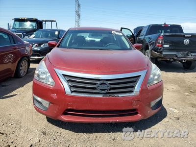 Piąte zdjęcie samochodu w środku: 2014 NISSAN ALTIMA 2.5 S VIN:1N4AL3AP2EC118801 - miniatura
